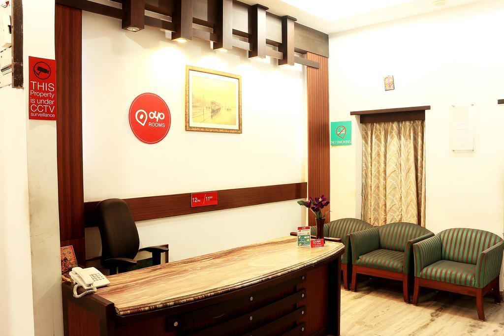 Oyo 1224 New Alipore Calcutta Buitenkant foto